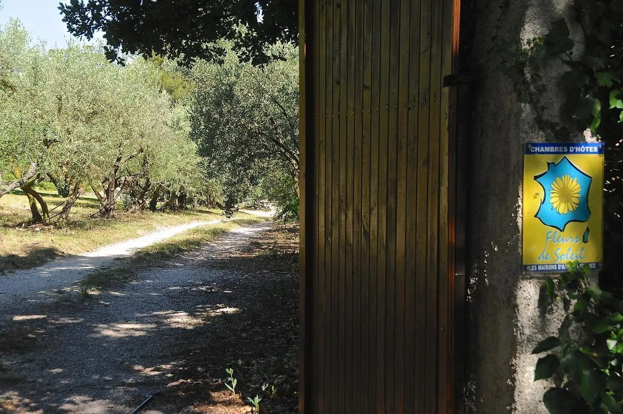 Un Lit En Provence Villa Eguilles France